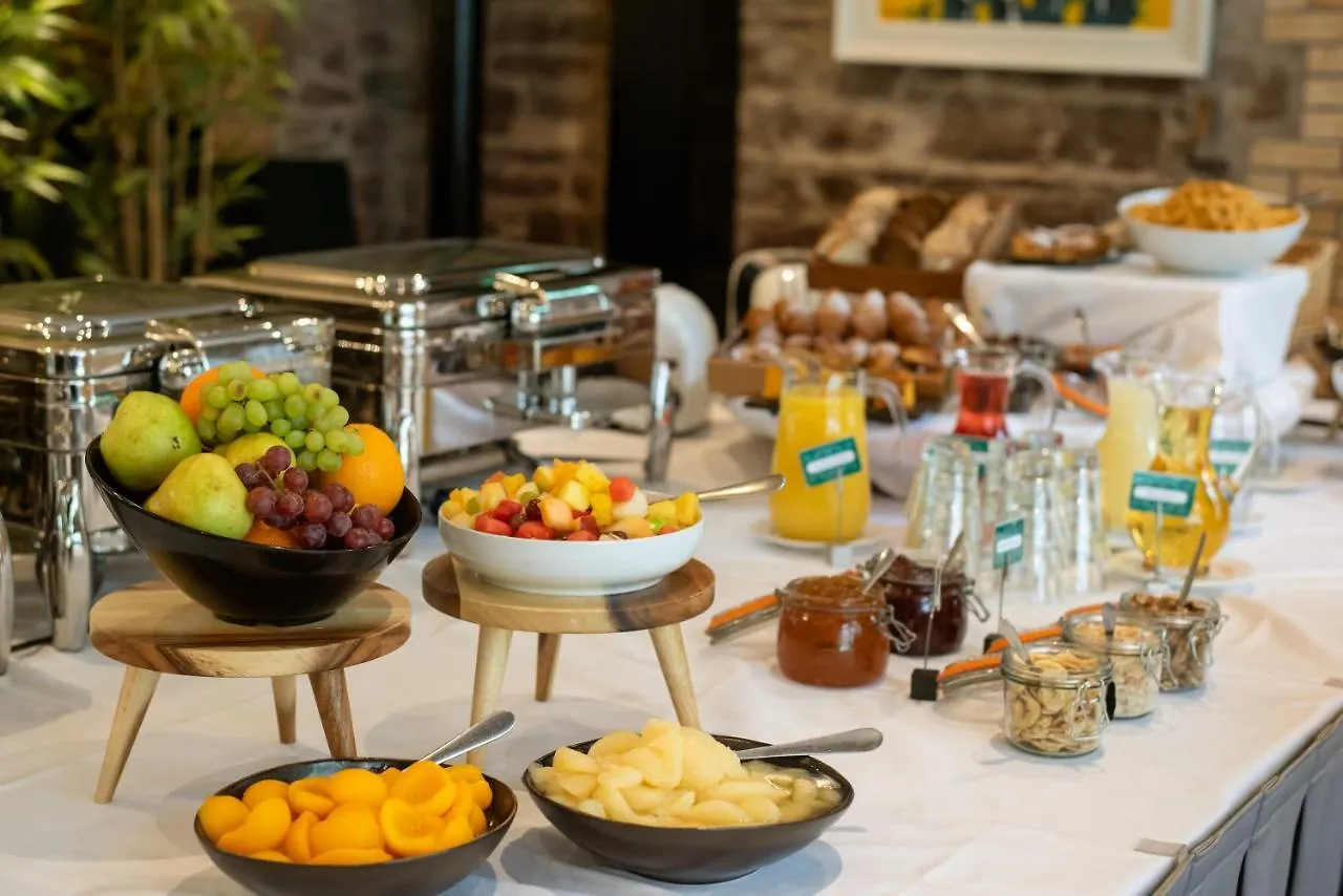 Hotel Isaacs Cork City Ireland
